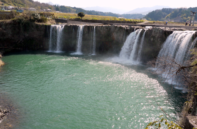 原尻の滝